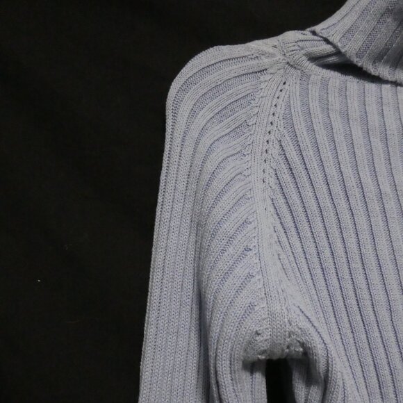 TRISTAN & ISEUT | medium | Light Blue Turtleneck Ribbed Sweater | 100% Cotton - Picture 9 of 16
